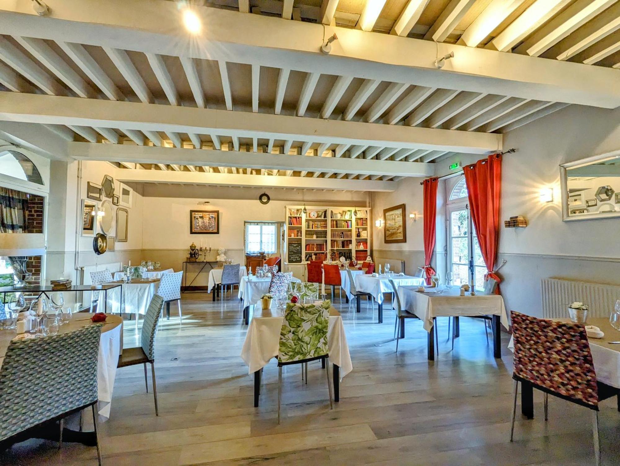 Chateau Corneille Vieux-Villez Bagian luar foto