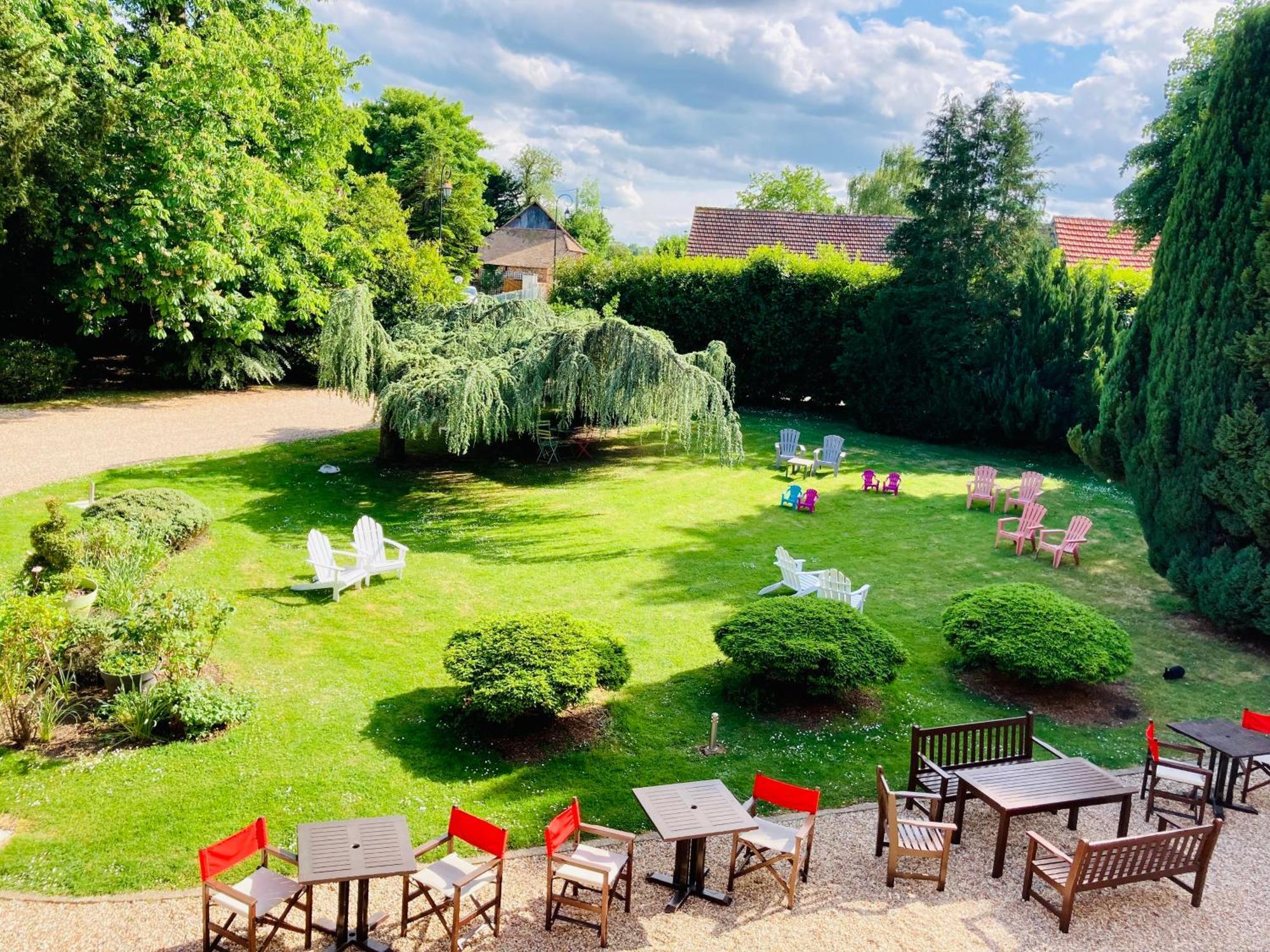 Chateau Corneille Vieux-Villez Bagian luar foto